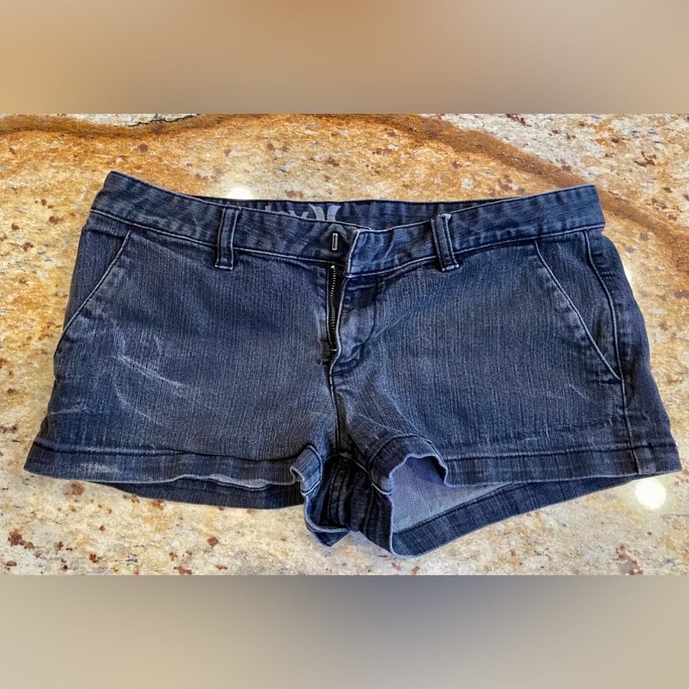 Hurley ‘99 Lowrider shorts size 30